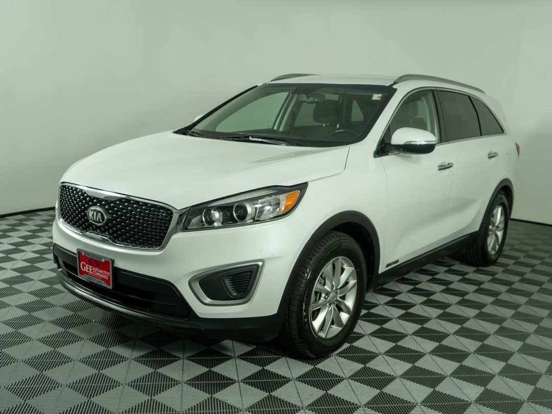 2016 Kia Sorento LX - Image 3