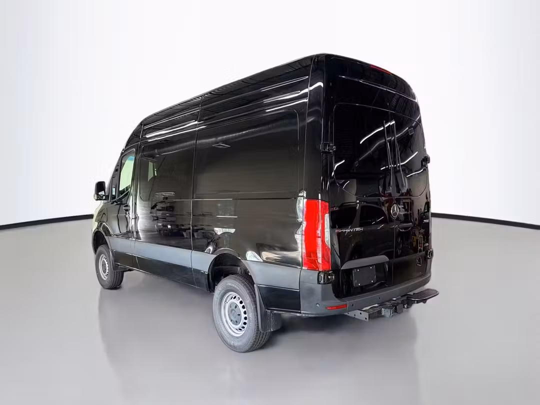 2026 Mercedes-Benz Sprinter 2500 Cargo 144 WB - Image 3