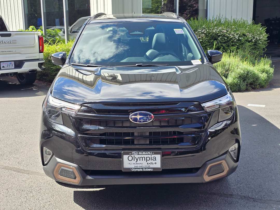 2026 Subaru Forester Sport Hybrid - Image 2