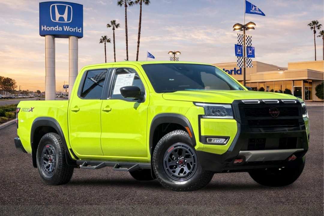 2026 Nissan Frontier PROX - Image 2