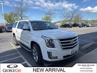 2019 Cadillac Escalade Esv Premium