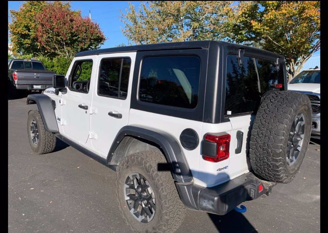 2024 Jeep Wrangler Rubicon 4xe - Image 2
