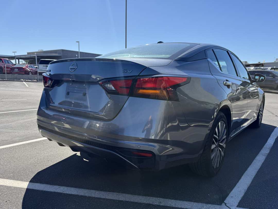 2024 Nissan Altima 2.5 SV - Image 3