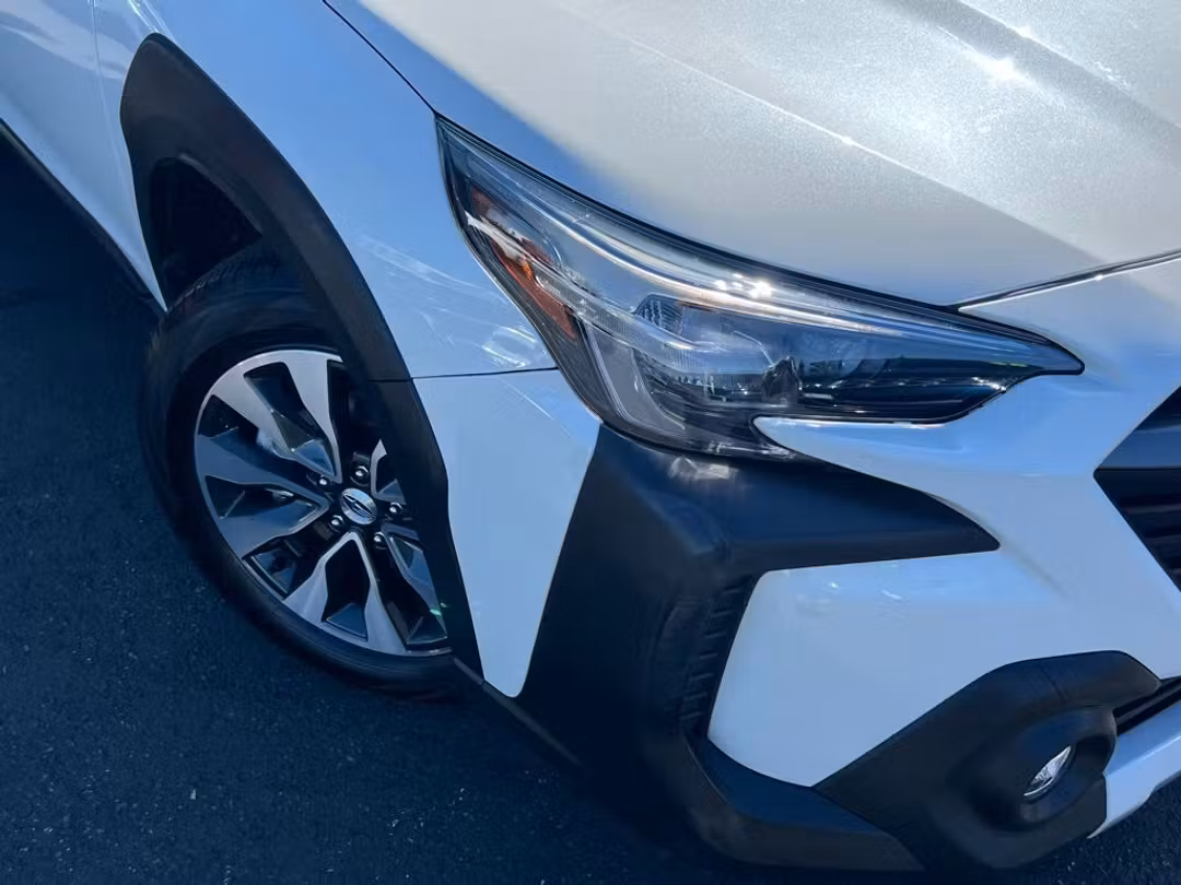 2023 Subaru Outback Limited - Image 2