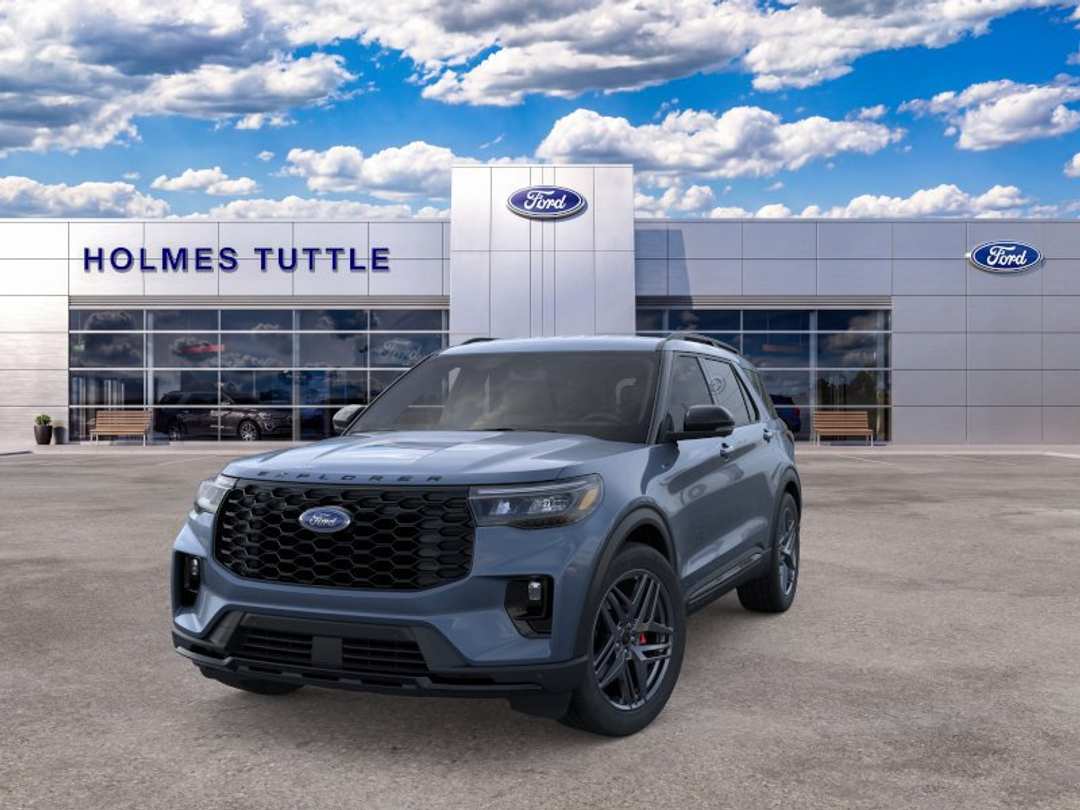 2026 Ford Explorer STLine - Image 2