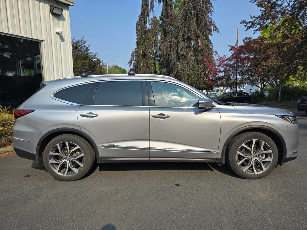 2022 Acura MDX Technology - Image 3