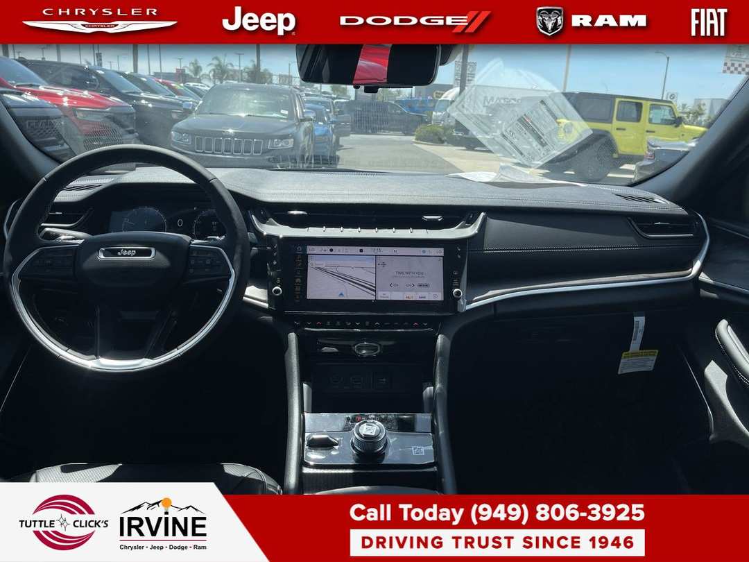 2026 Jeep Grand Cherokee L Limited Reserve - Image 2