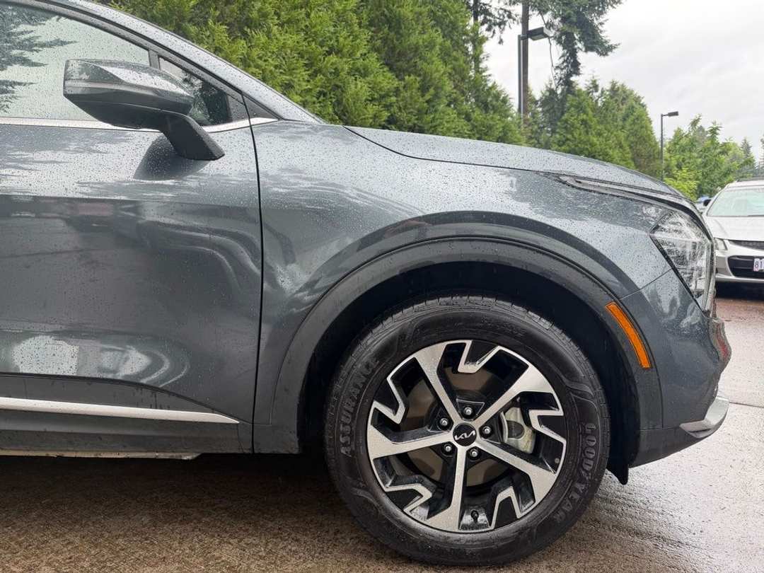 2025 Kia Sportage Hybrid EX - Image 2