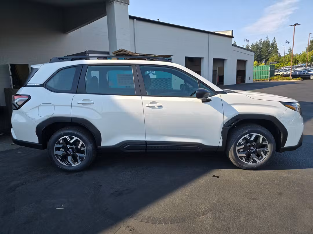 2026 Subaru Forester Base - Image 3
