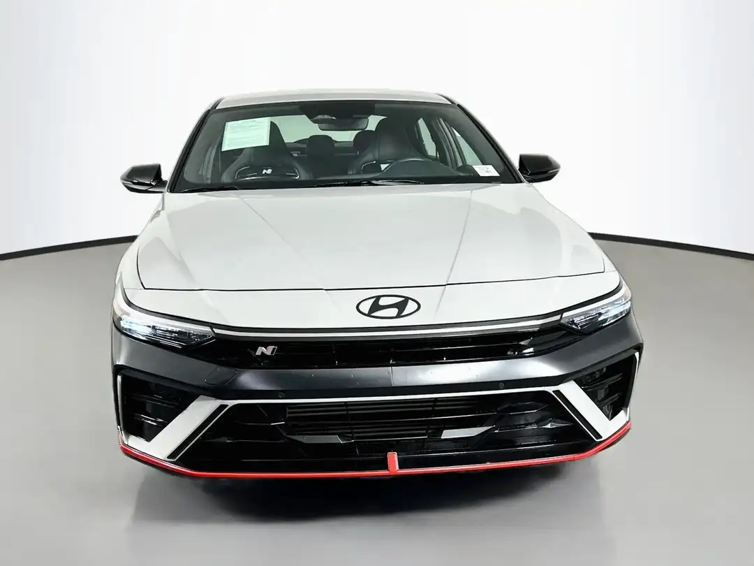 2025 Hyundai Elantra N Base - Image 2