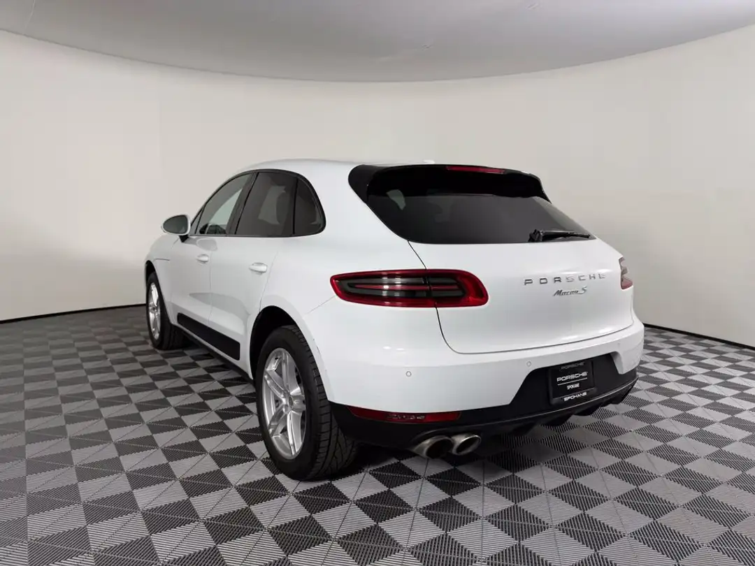 2018 Porsche Macan S - Image 3