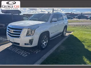 2017 Cadillac Escalade Luxury