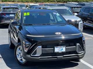 2025 Hyundai Kona SE