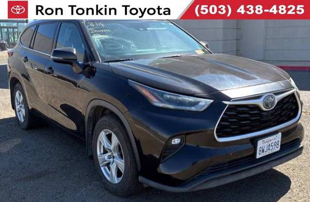 2021 Toyota Highlander LE