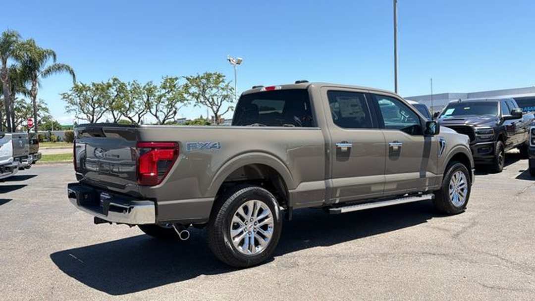 2026 Ford F-150 XLT - Image 3