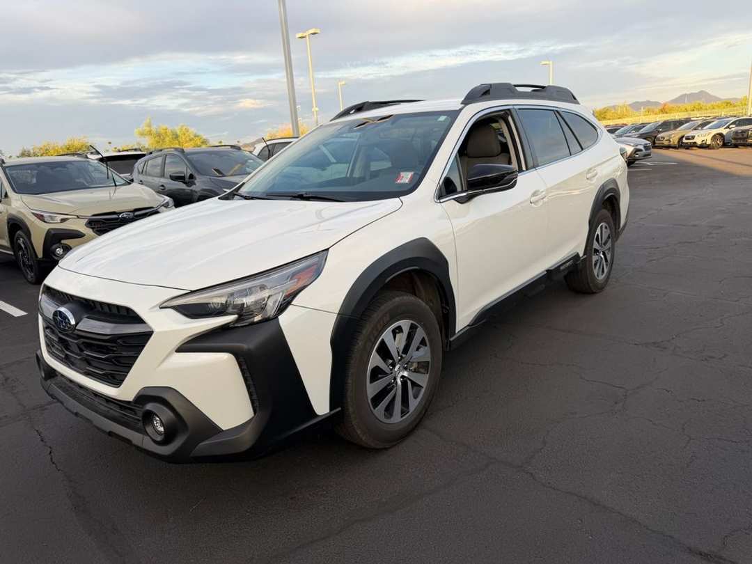 2024 Subaru Outback Premium - Image 3