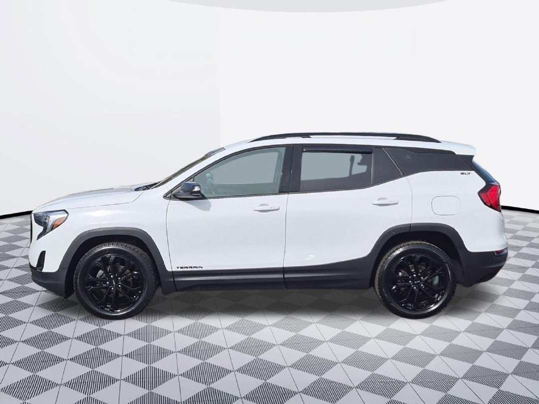 2020 GMC Terrain SLT - Image 3