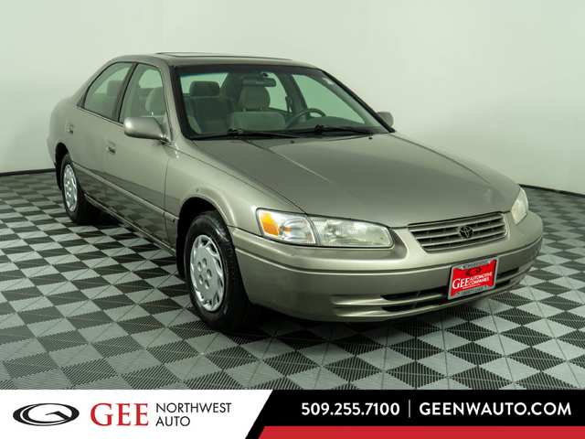 1997 Toyota Camry LE