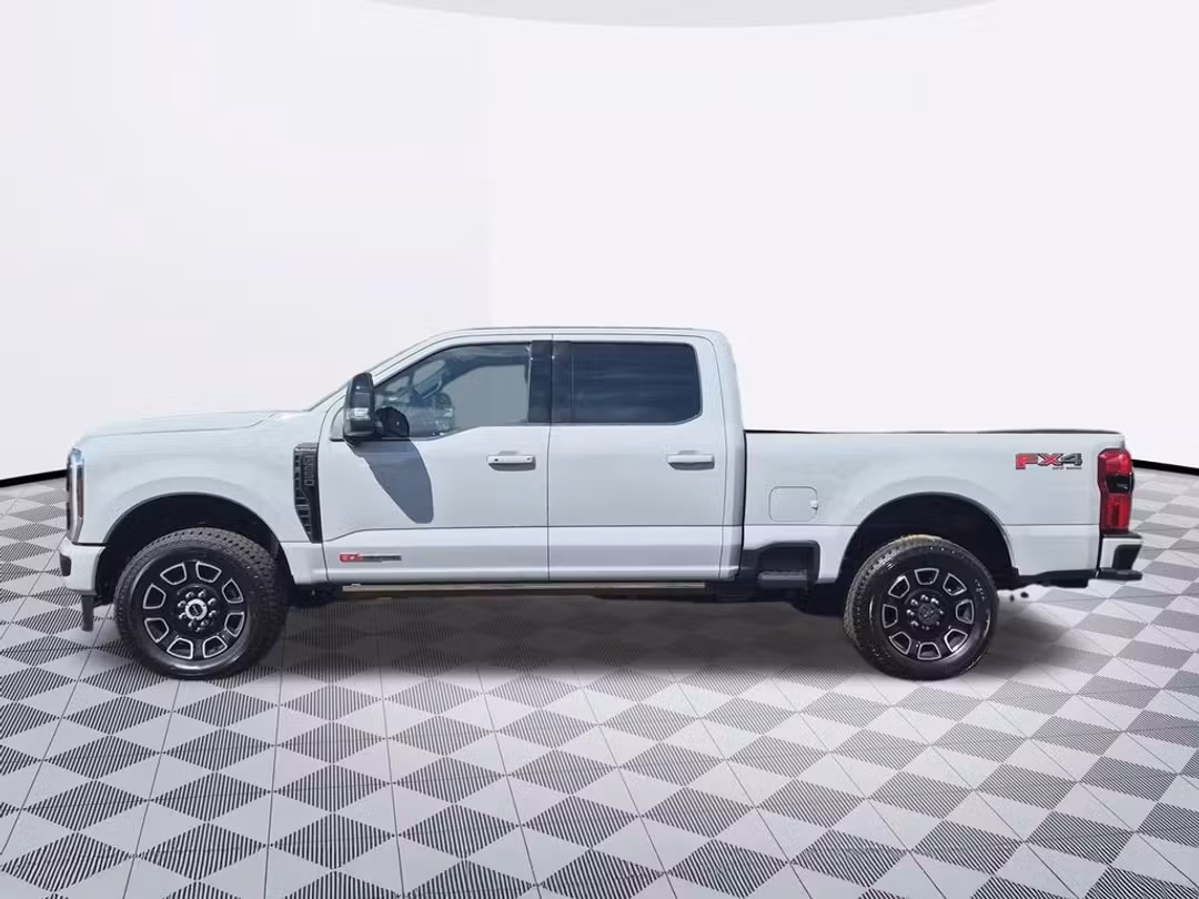 2026 Ford F-250Sd Platinum - Image 2