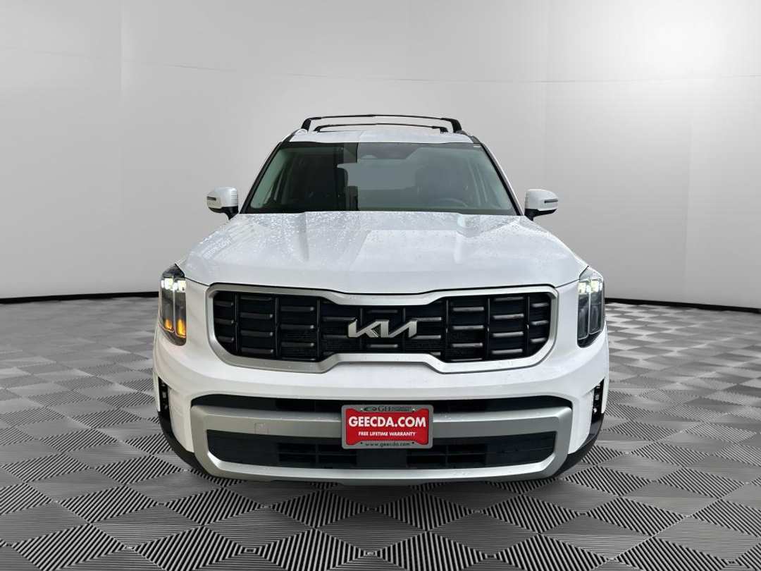 2025 Kia Telluride S - Image 3