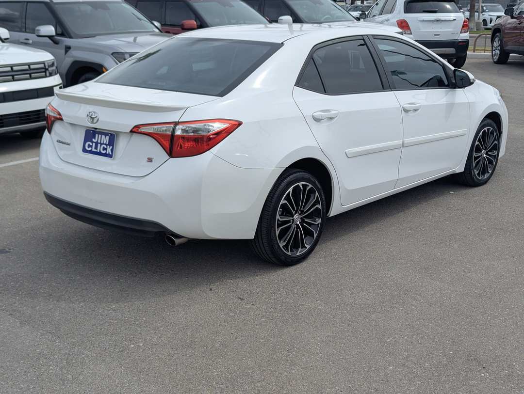 2014 Toyota Corolla - Image 2