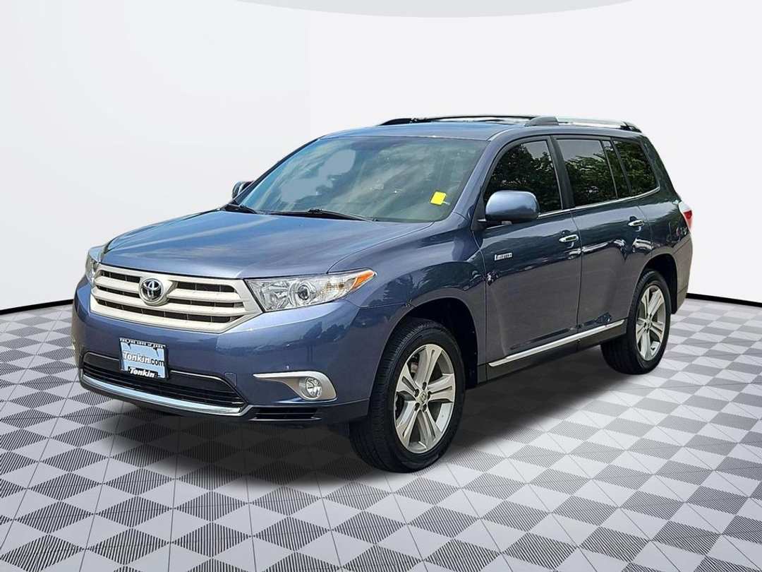 2012 Toyota Highlander Limited - Image 2