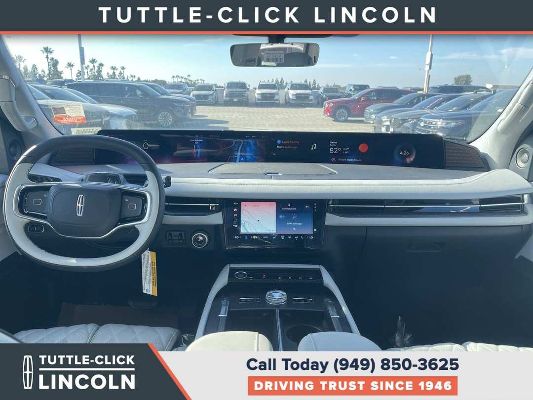 2027 Lincoln Navigator Black Label - Image 2