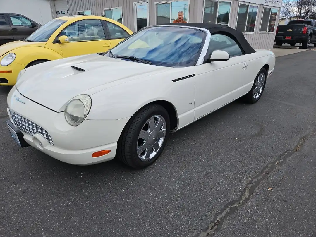 2003 Ford Thunderbird Base - Image 3