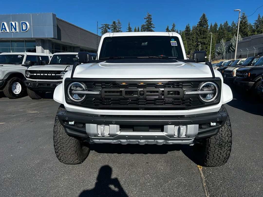 2026 Ford Bronco Raptor - Image 3