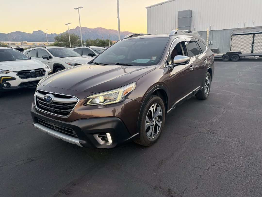 2022 Subaru Outback Touring XT - Image 3