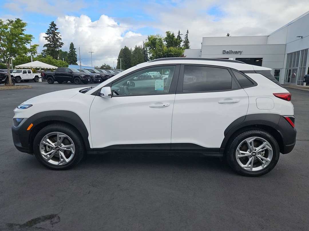 2023 Hyundai Kona SEL - Image 3