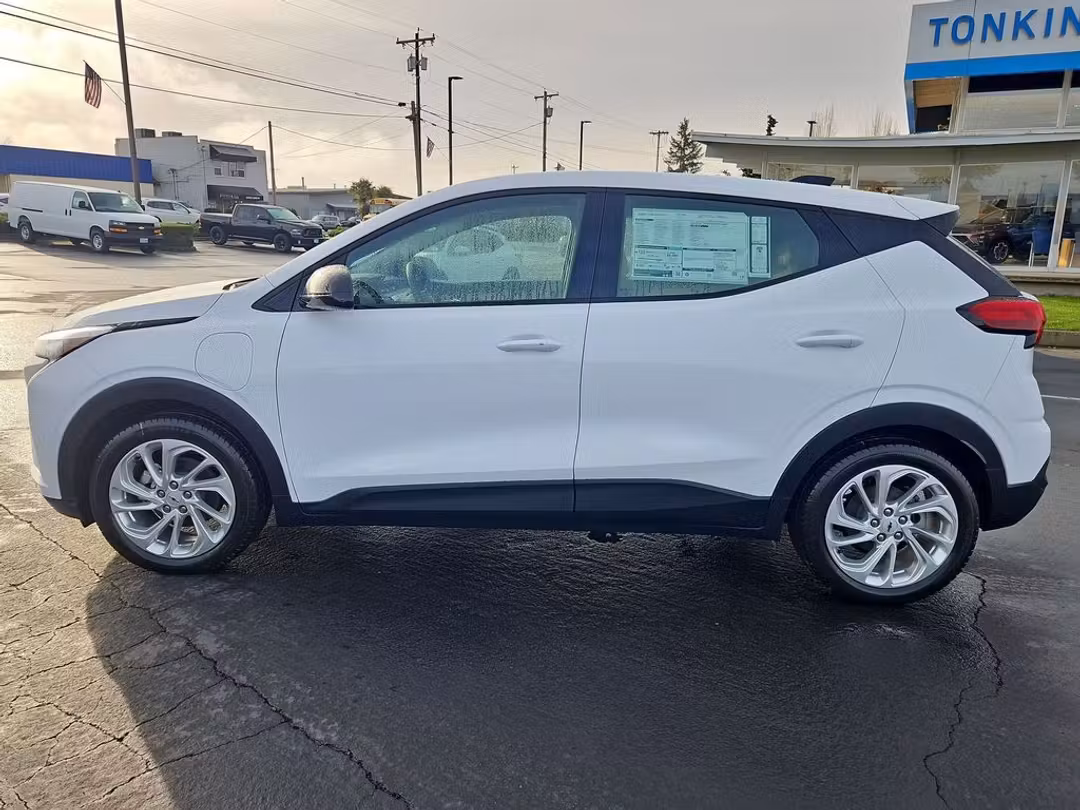 2027 Chevrolet Bolt Ev LT - Image 3