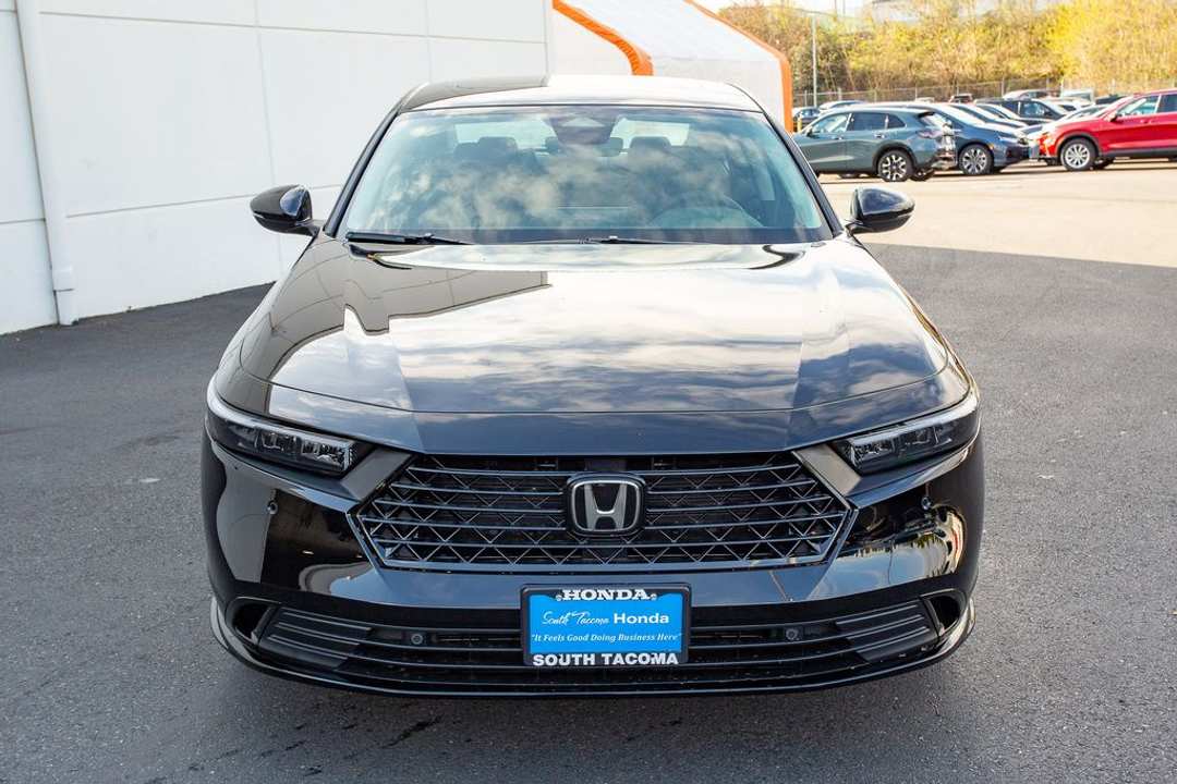 2026 Honda Accord Hybrid EXL - Image 3