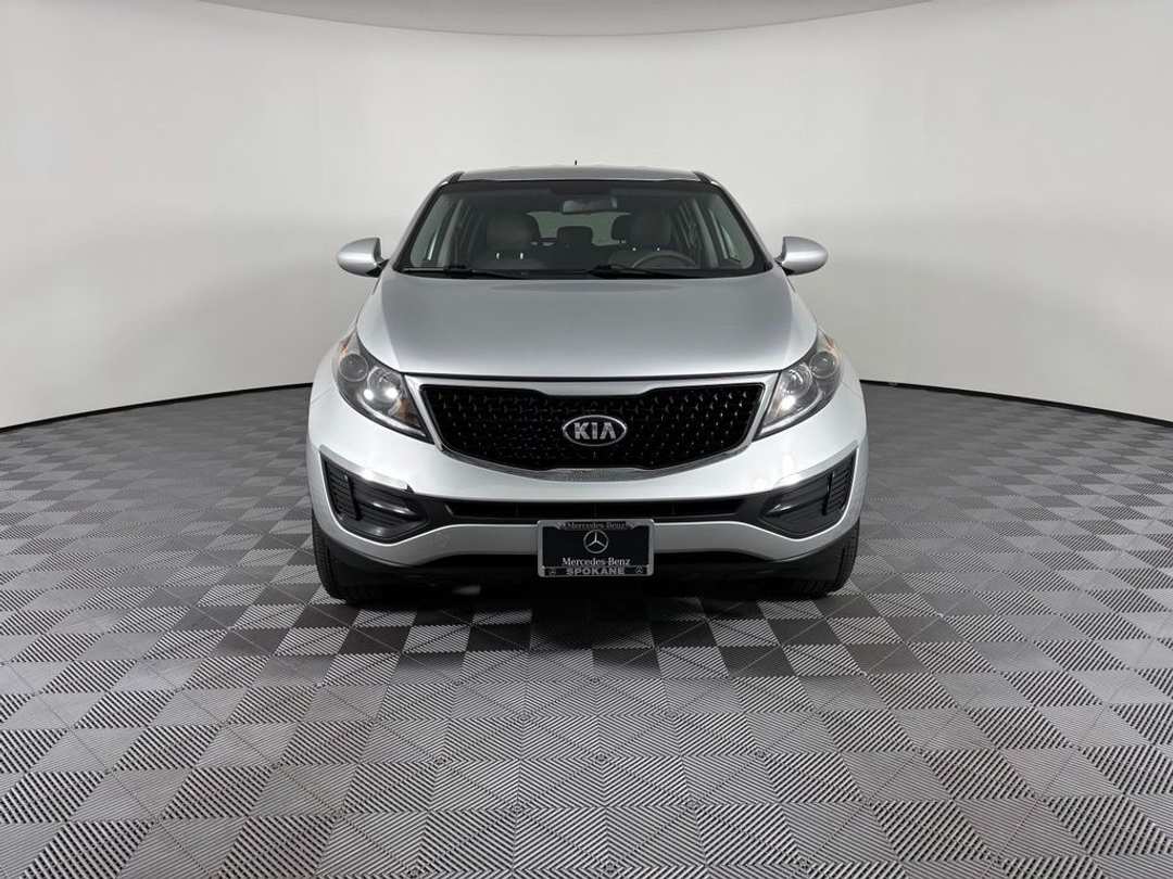 2015 Kia Sportage LX - Image 2