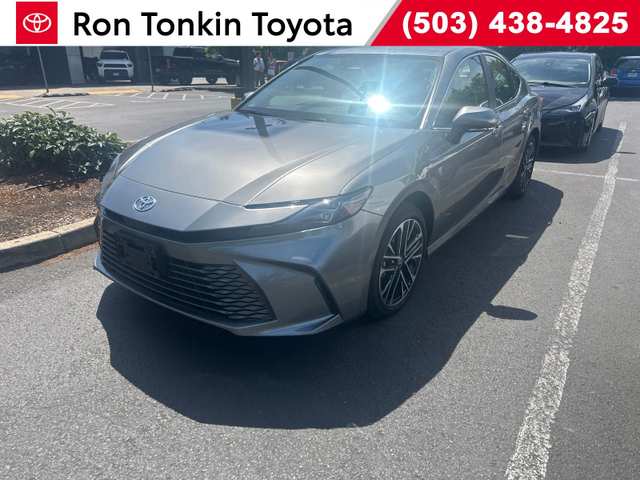 2025 Toyota Camry XLE