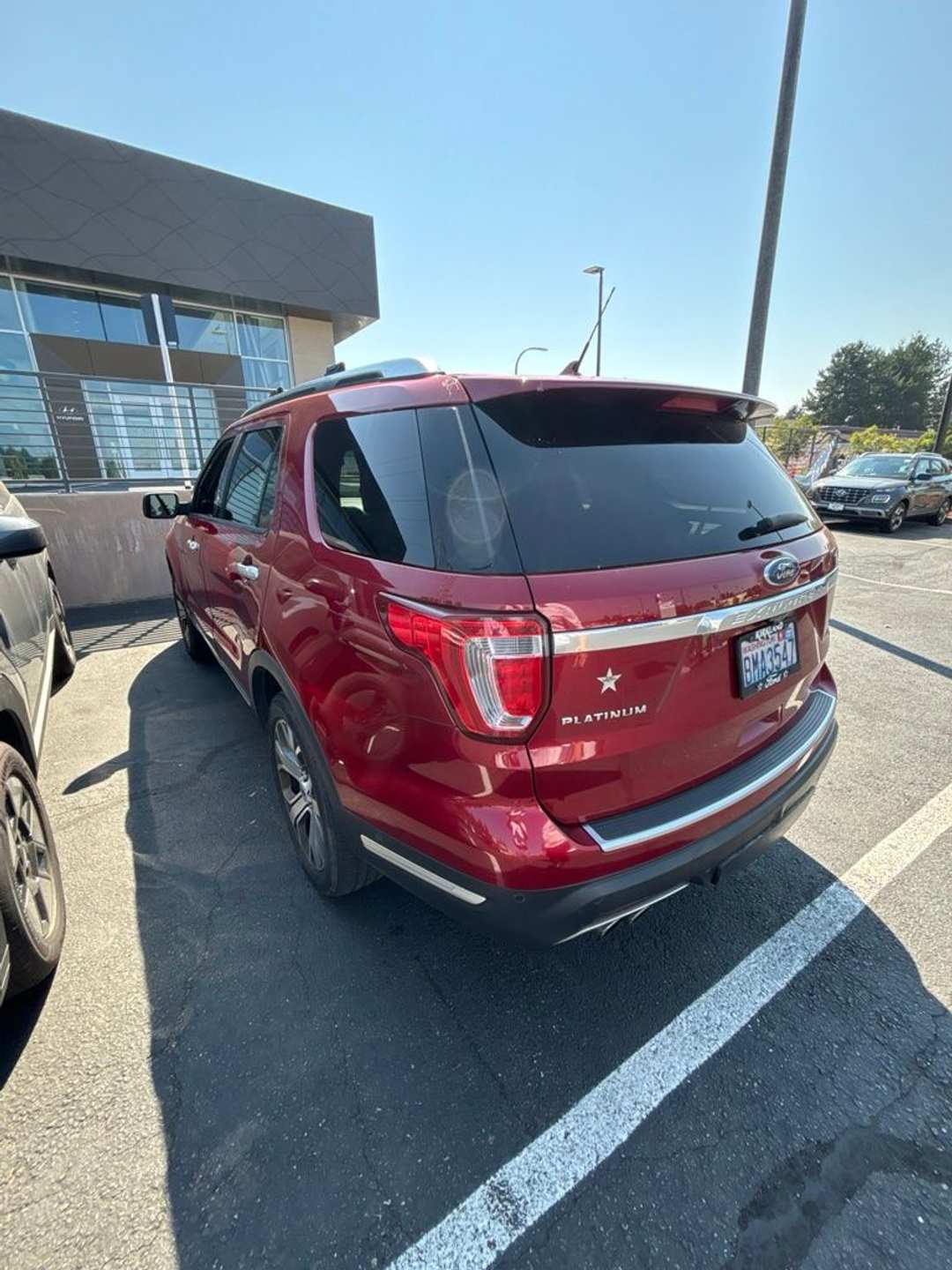 2018 Ford Explorer Platinum - Image 3