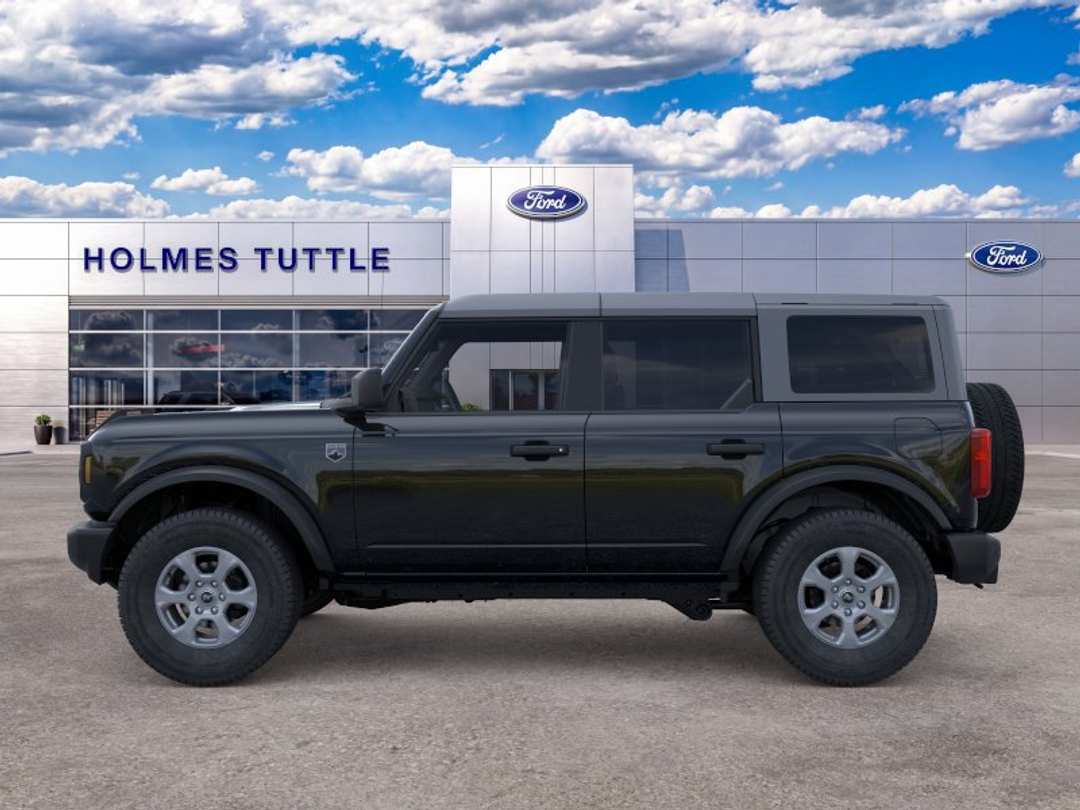 2026 Ford Bronco Big Bend - Image 3