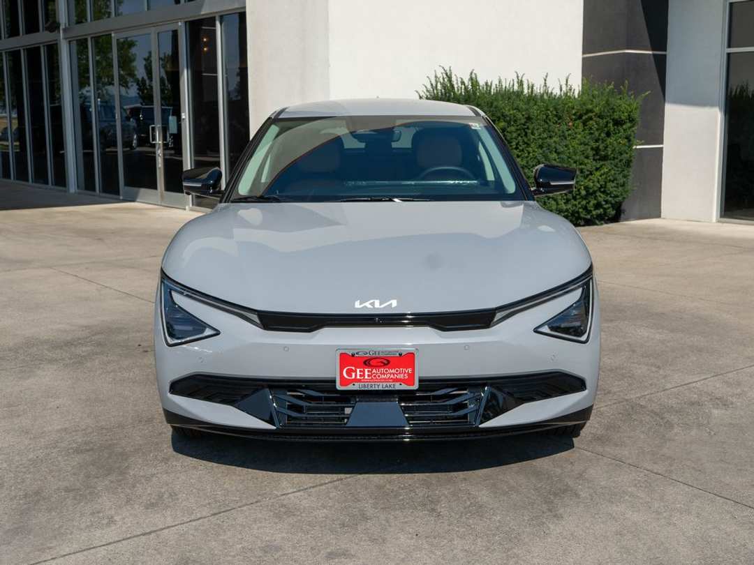 2026 Kia Ev6 Wind - Image 2