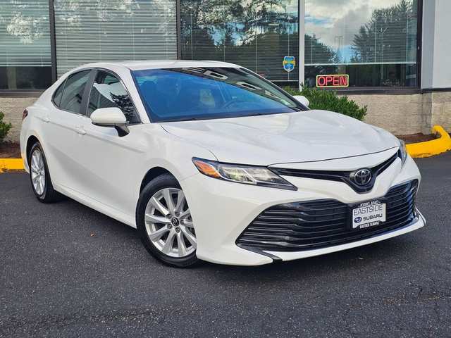 2018 Toyota Camry LE
