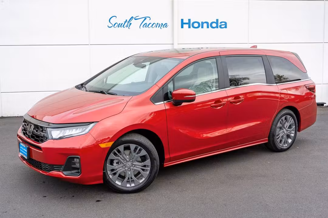 2026 Honda Odyssey Touring w/Function Package - Image 2