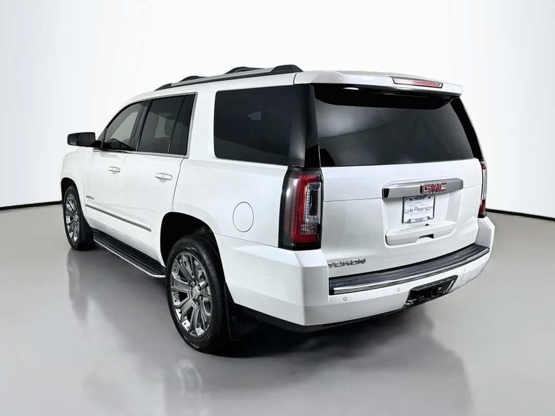 2016 GMC Yukon Denali - Image 3
