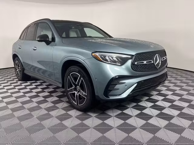 2026 Mercedes-Benz GLC 300