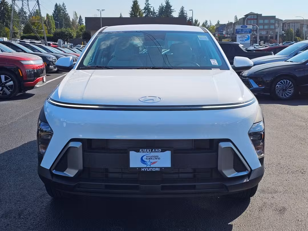 2026 Hyundai Kona SE - Image 2
