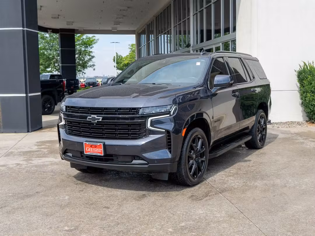 2023 Chevrolet Tahoe RST - Image 3
