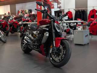 2026 Ducati Xdiavel V4