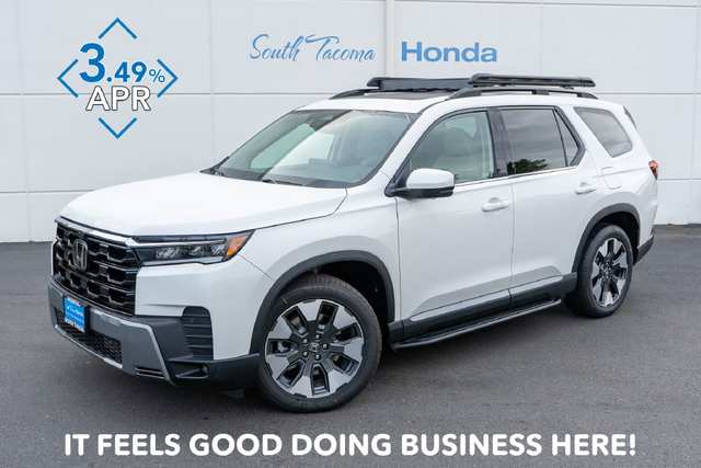 2026 Honda Pilot Elite w/Adventure Package