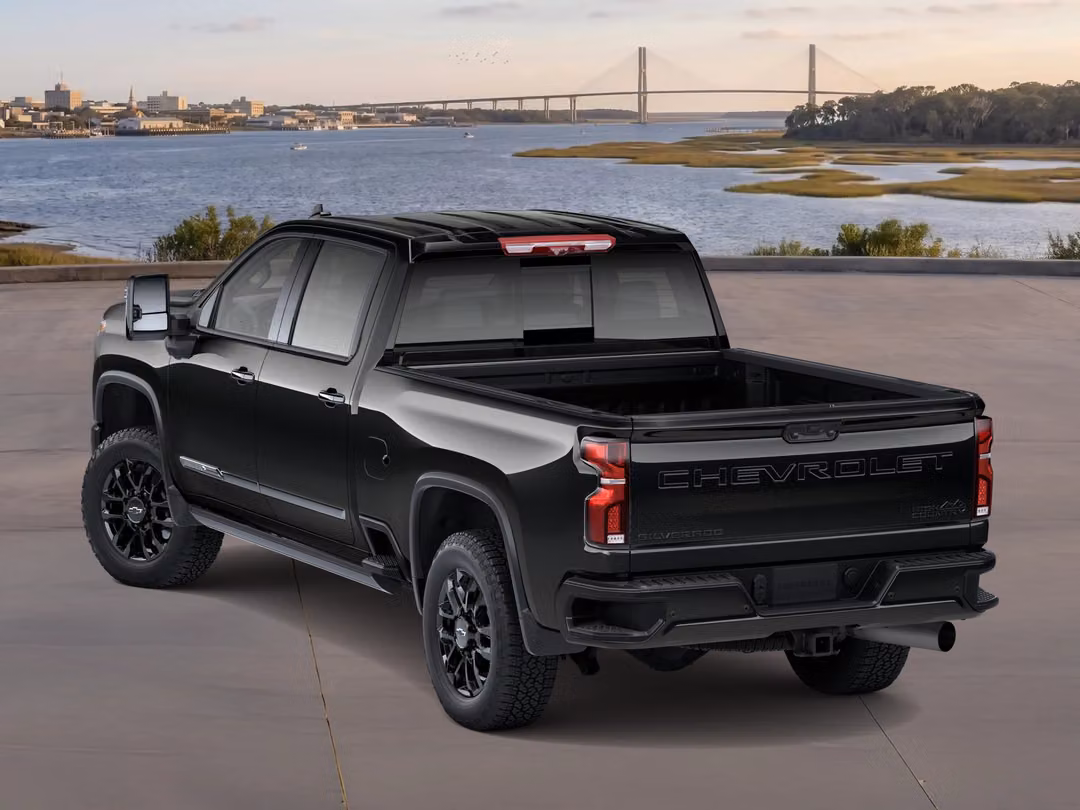 2026 Chevrolet Silverado 3500Hd High Country - Image 2