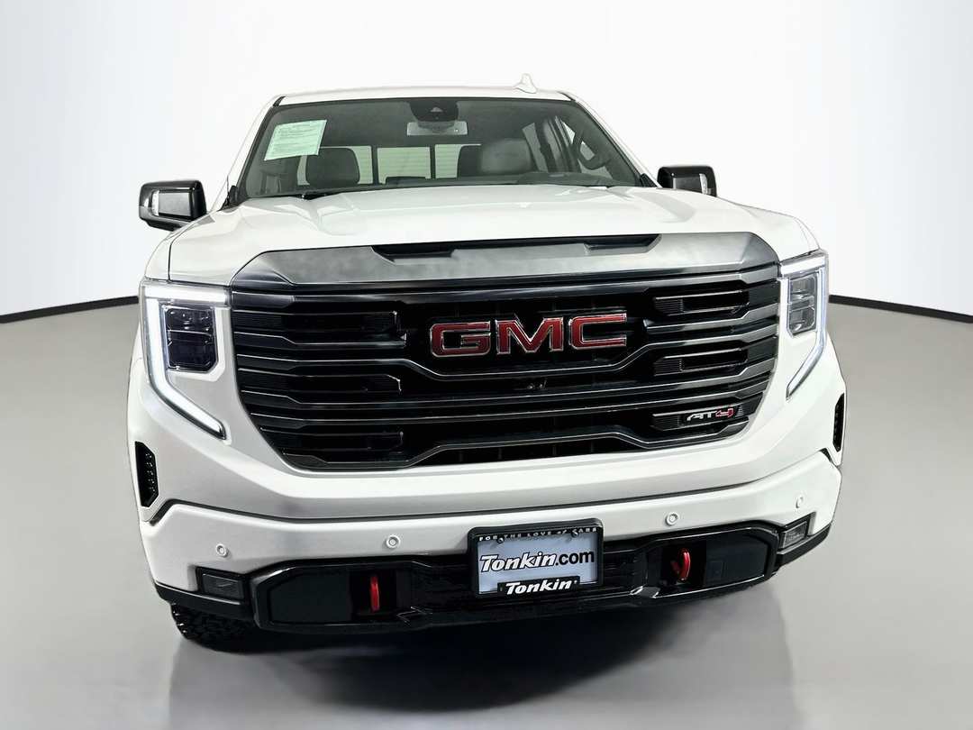 2022 GMC Sierra 1500 AT4 - Image 2
