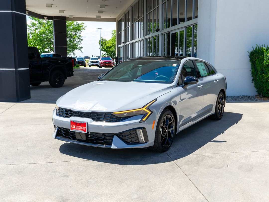2026 Kia K5 GTLine - Image 3