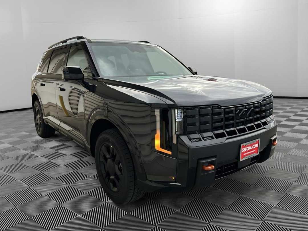 2027 Kia Telluride XPro SXPrestige - Image 3